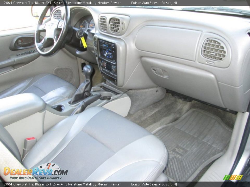 2004 Chevrolet TrailBlazer EXT LS 4x4 Silverstone Metallic / Medium Pewter Photo #16