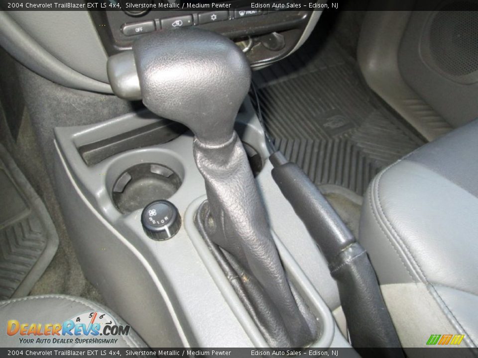 2004 Chevrolet TrailBlazer EXT LS 4x4 Silverstone Metallic / Medium Pewter Photo #24