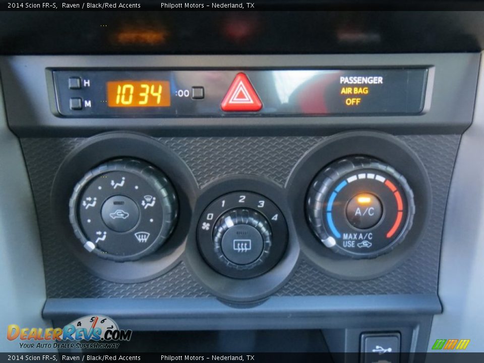 Controls of 2014 Scion FR-S  Photo #28