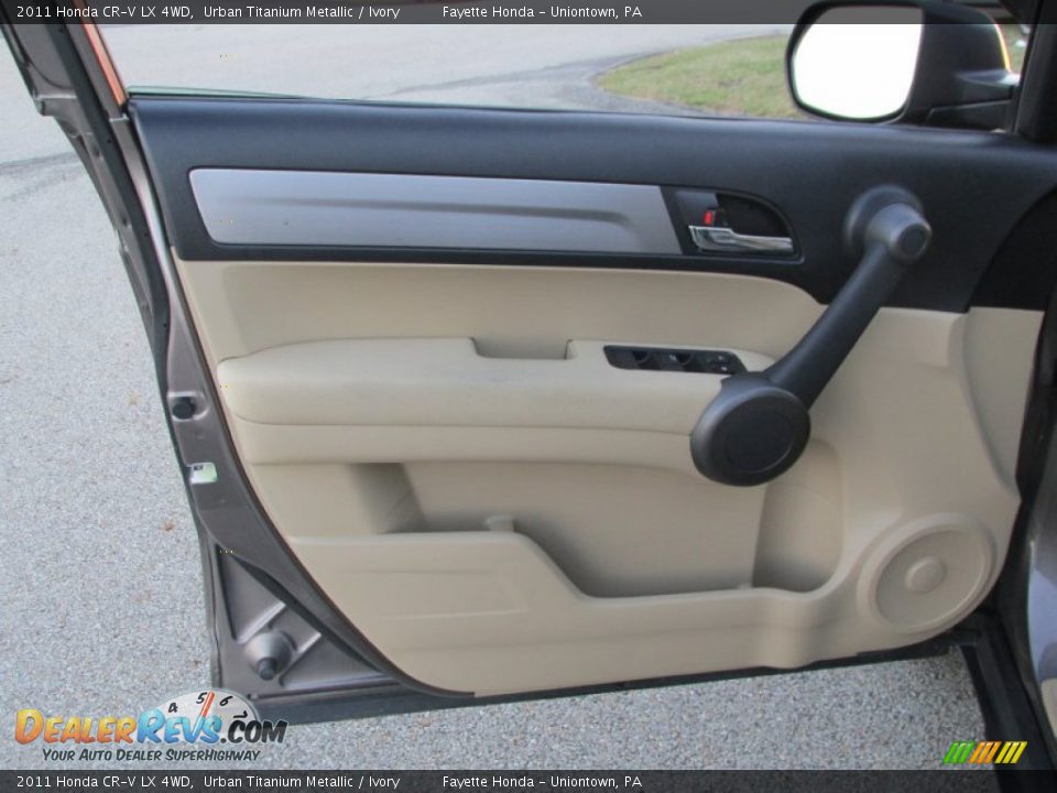 2011 Honda CR-V LX 4WD Urban Titanium Metallic / Ivory Photo #6