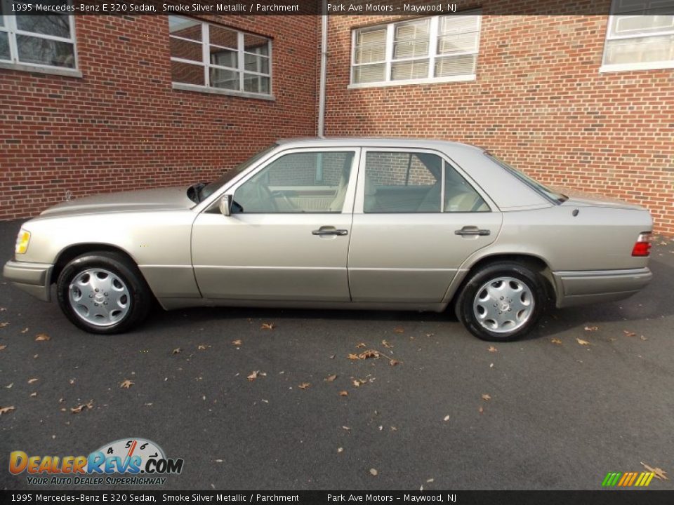 Smoke Silver Metallic 1995 Mercedes-Benz E 320 Sedan Photo #2