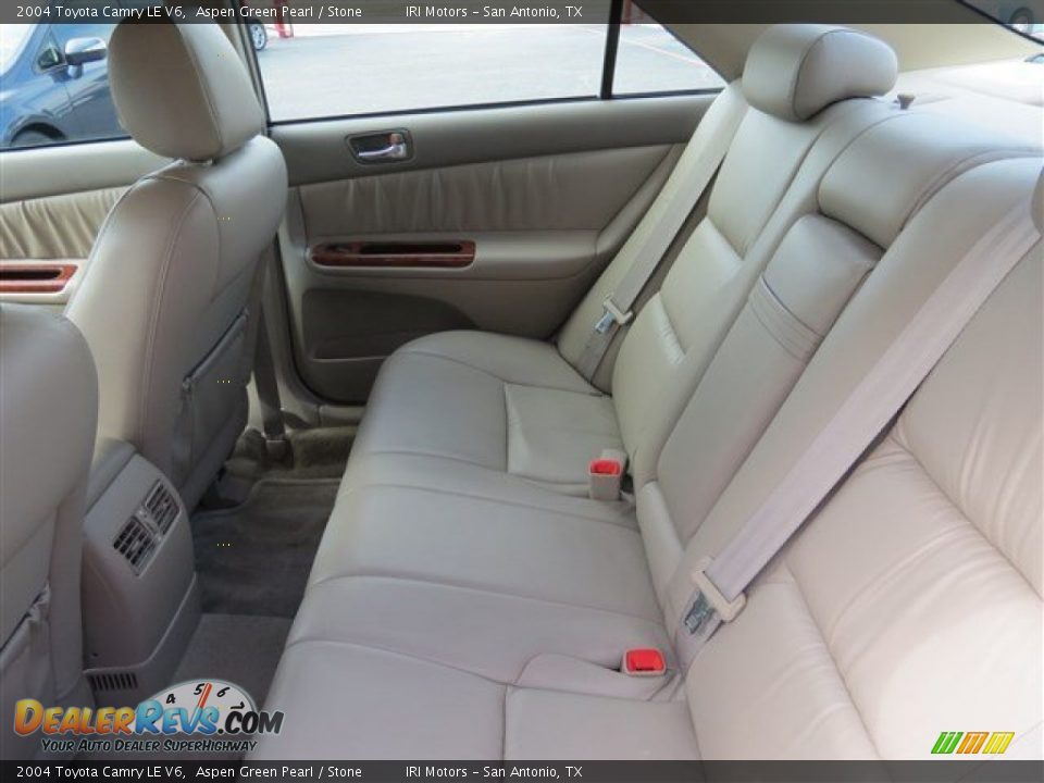 2004 Toyota Camry LE V6 Aspen Green Pearl / Stone Photo #12