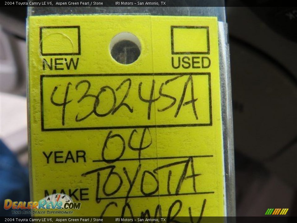 2004 Toyota Camry LE V6 Aspen Green Pearl / Stone Photo #19