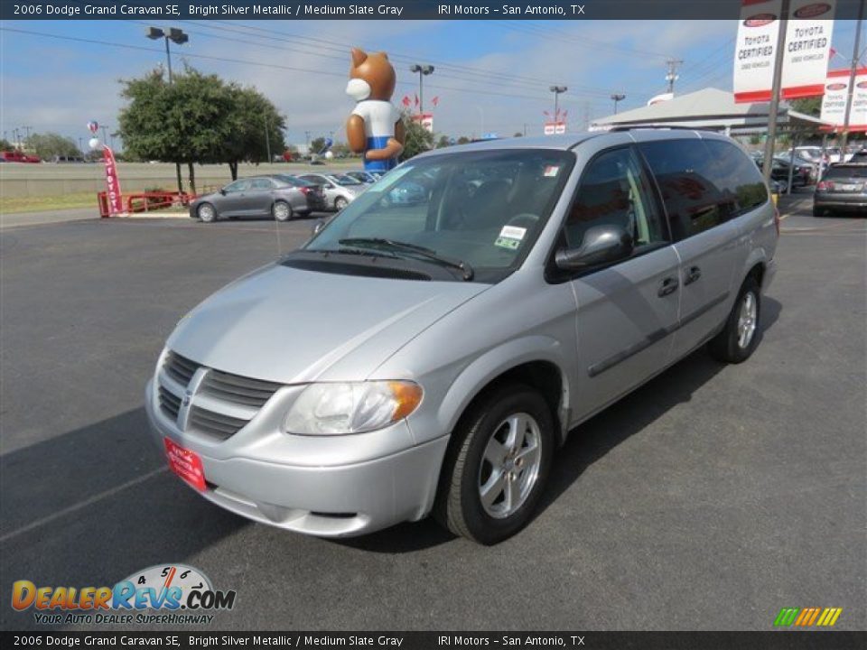 2006 Dodge Grand Caravan SE Bright Silver Metallic / Medium Slate Gray Photo #3