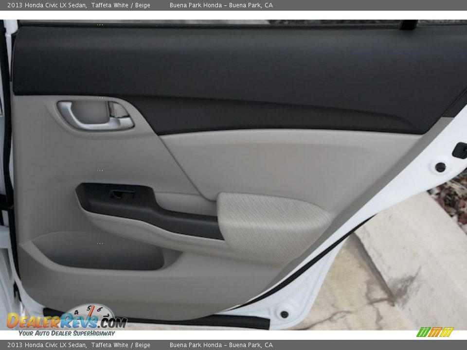 2013 Honda Civic LX Sedan Taffeta White / Beige Photo #26