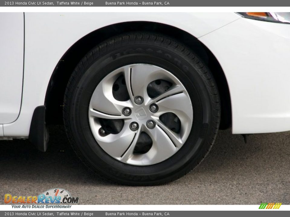 2013 Honda Civic LX Sedan Taffeta White / Beige Photo #30