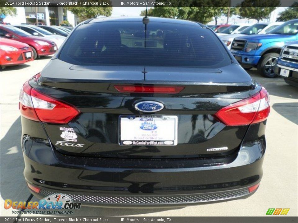 2014 Ford Focus S Sedan Tuxedo Black / Charcoal Black Photo #4
