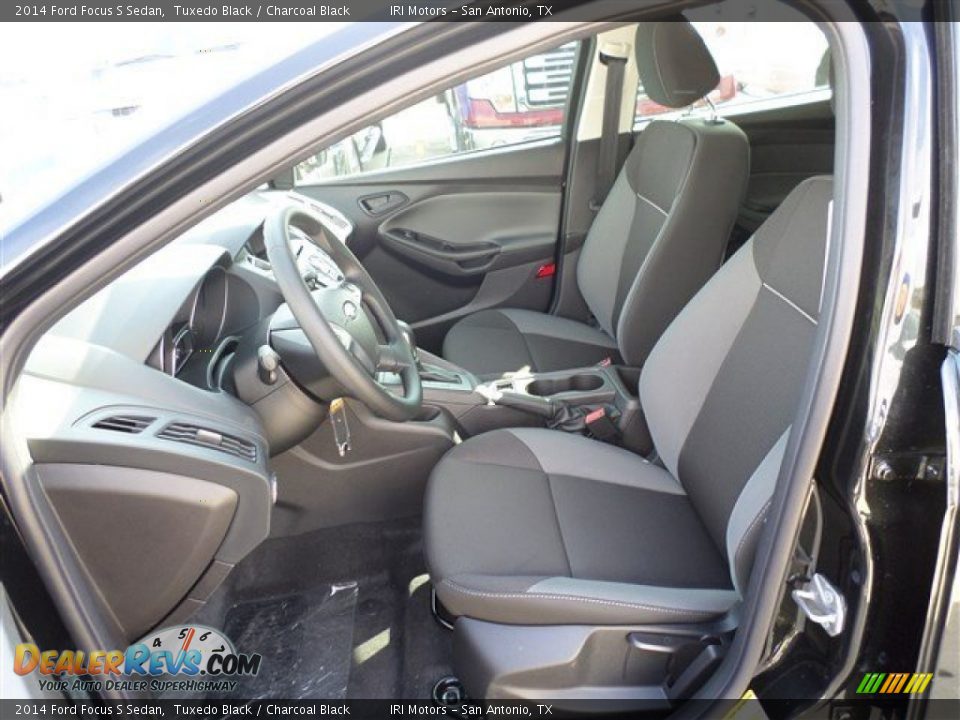 2014 Ford Focus S Sedan Tuxedo Black / Charcoal Black Photo #22