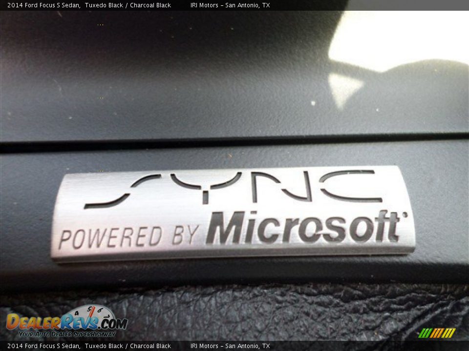 2014 Ford Focus S Sedan Tuxedo Black / Charcoal Black Photo #25