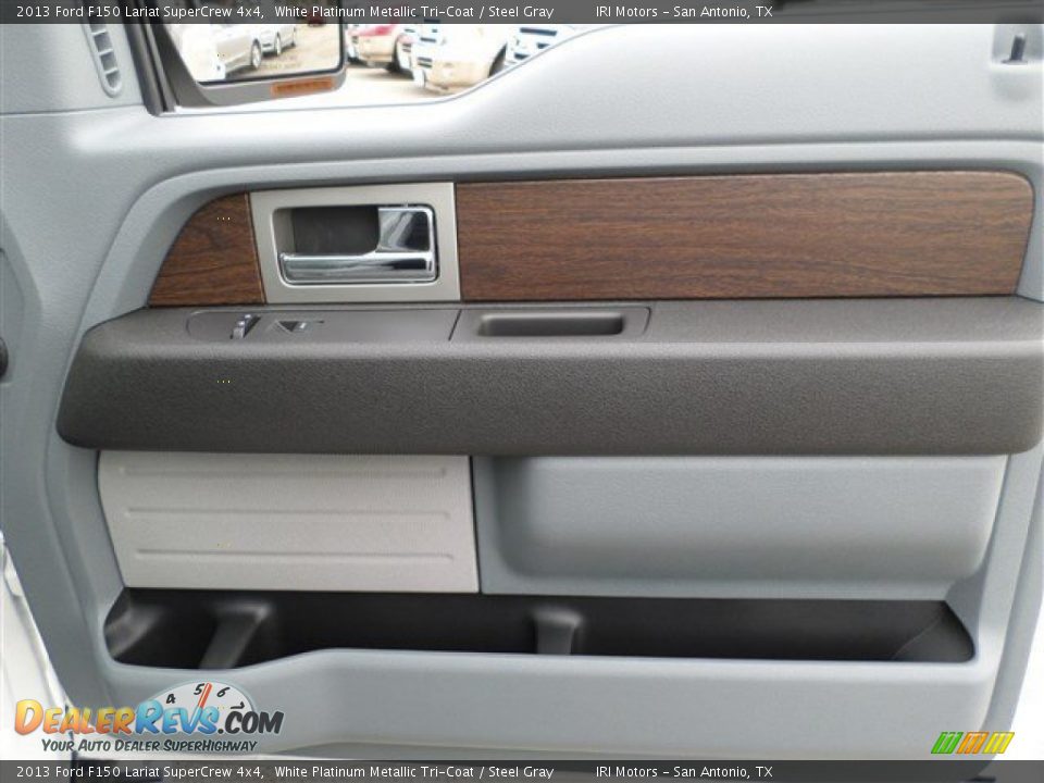 2013 Ford F150 Lariat SuperCrew 4x4 White Platinum Metallic Tri-Coat / Steel Gray Photo #11