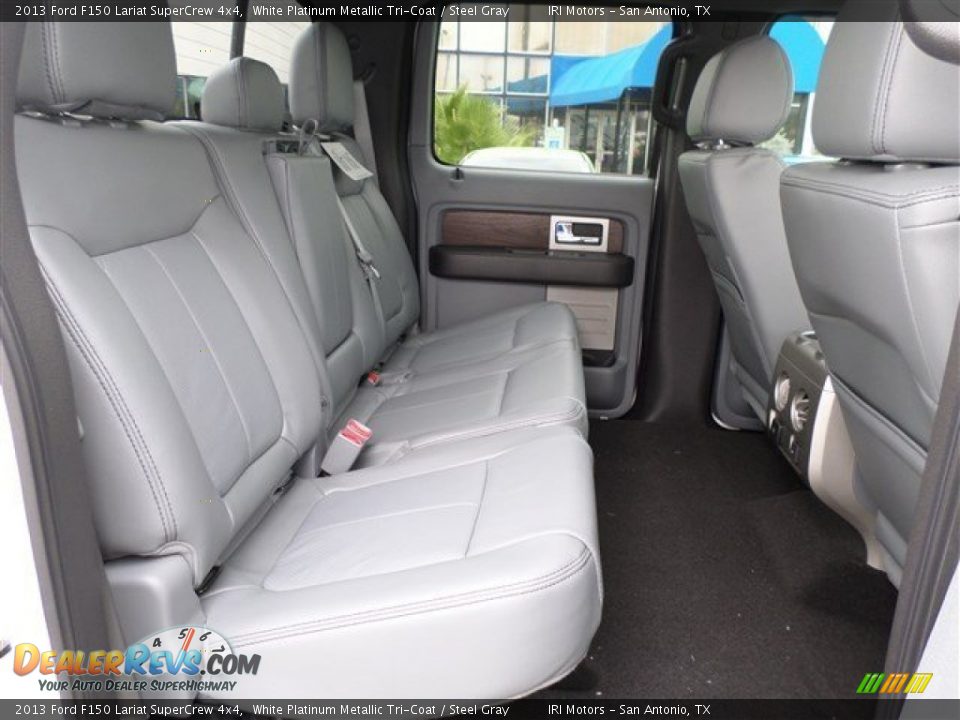 2013 Ford F150 Lariat SuperCrew 4x4 White Platinum Metallic Tri-Coat / Steel Gray Photo #14