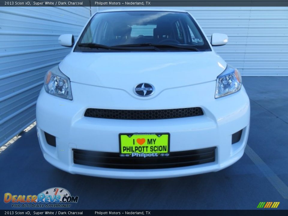 2013 Scion xD Super White / Dark Charcoal Photo #8