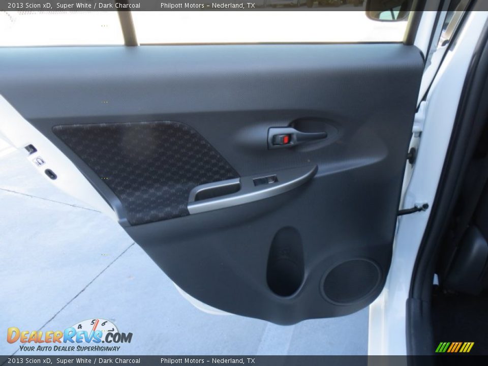 2013 Scion xD Super White / Dark Charcoal Photo #28