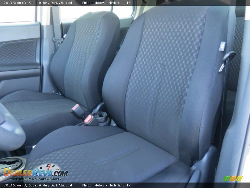 2013 Scion xD Super White / Dark Charcoal Photo #34
