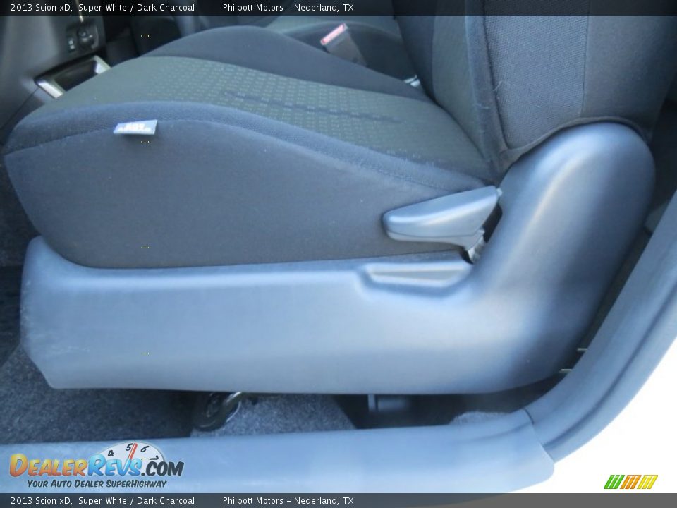 2013 Scion xD Super White / Dark Charcoal Photo #35