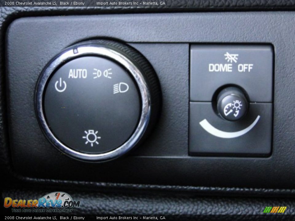 2008 Chevrolet Avalanche LS Black / Ebony Photo #27