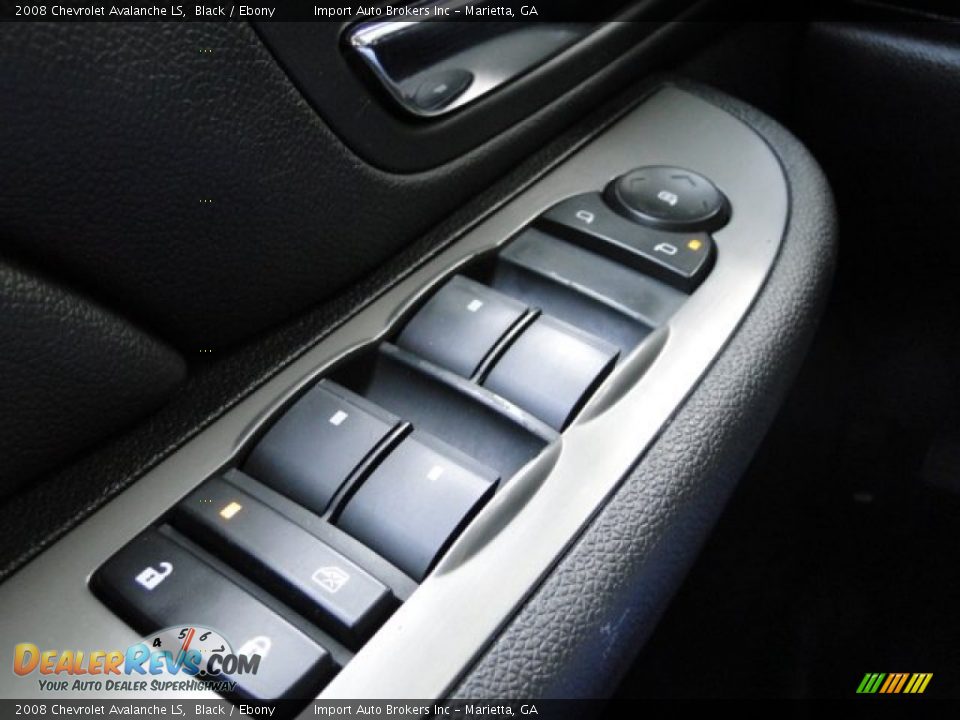 2008 Chevrolet Avalanche LS Black / Ebony Photo #28