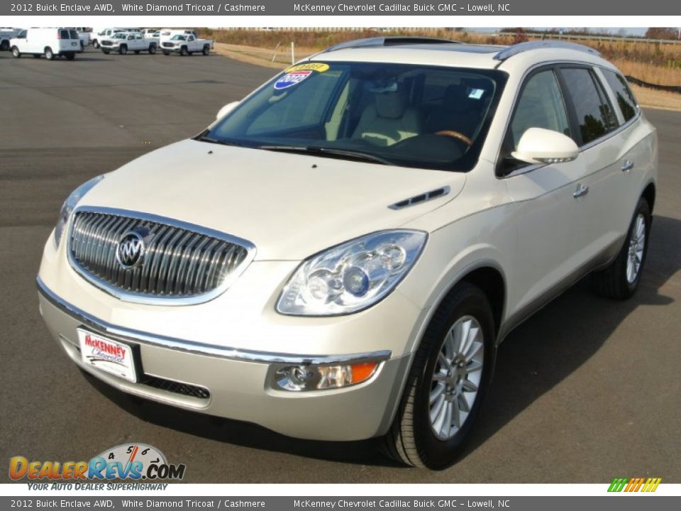 2012 Buick Enclave AWD White Diamond Tricoat / Cashmere Photo #2