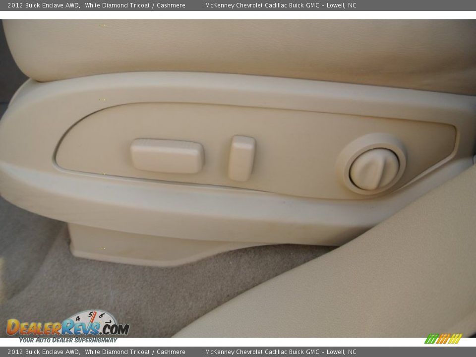 2012 Buick Enclave AWD White Diamond Tricoat / Cashmere Photo #9