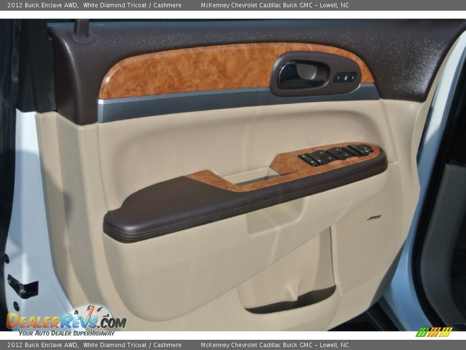 2012 Buick Enclave AWD White Diamond Tricoat / Cashmere Photo #10