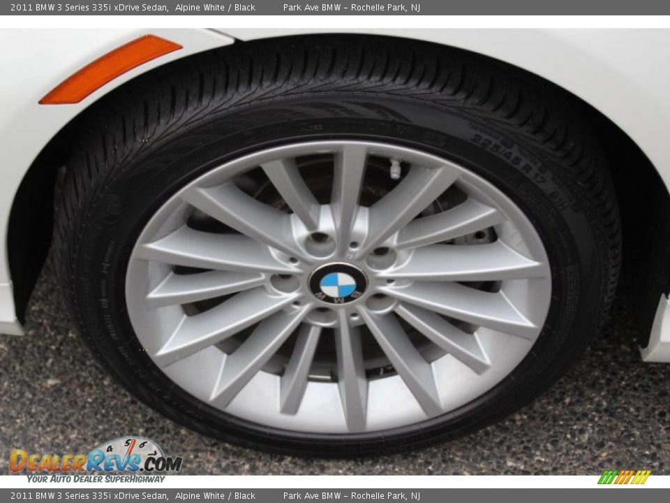 2011 BMW 3 Series 335i xDrive Sedan Alpine White / Black Photo #31