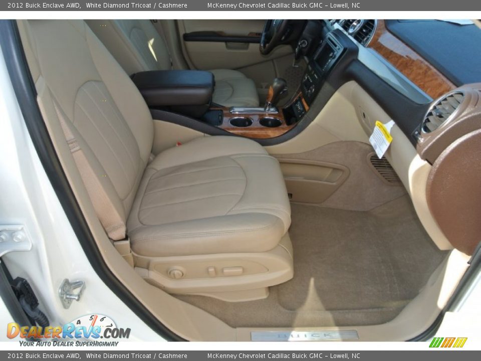 2012 Buick Enclave AWD White Diamond Tricoat / Cashmere Photo #23
