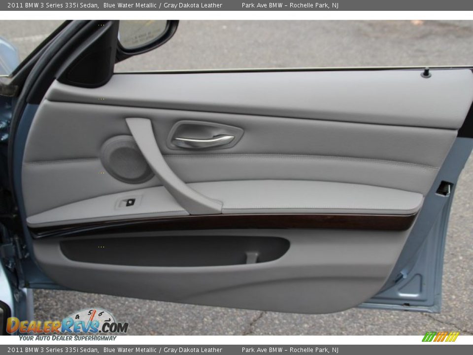 2011 BMW 3 Series 335i Sedan Blue Water Metallic / Gray Dakota Leather Photo #24