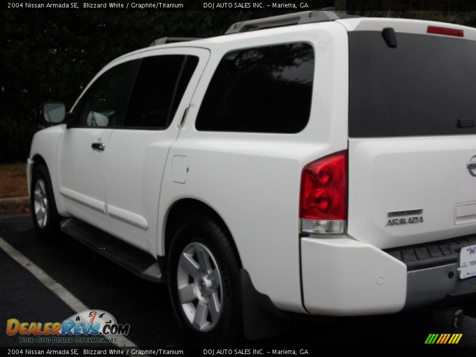 2004 Nissan Armada SE Blizzard White / Graphite/Titanium Photo #17