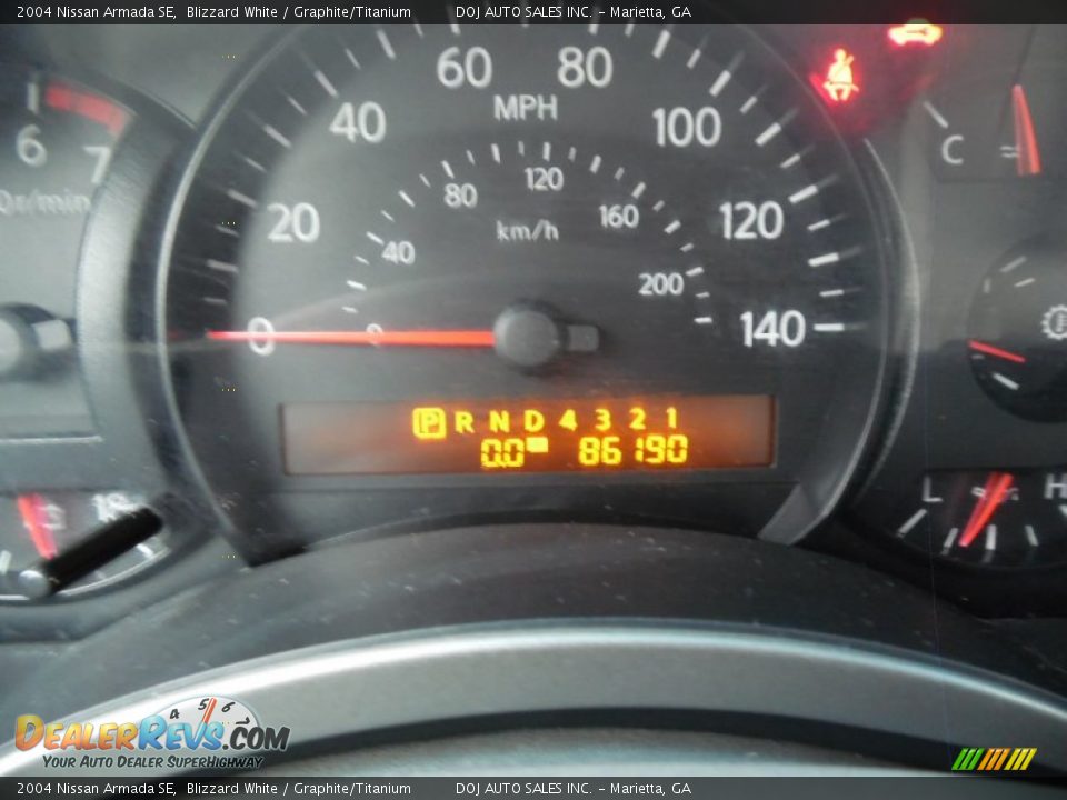 2004 Nissan Armada SE Blizzard White / Graphite/Titanium Photo #27