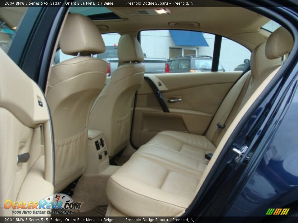 2004 BMW 5 Series 545i Sedan Orient Blue Metallic / Beige Photo #11
