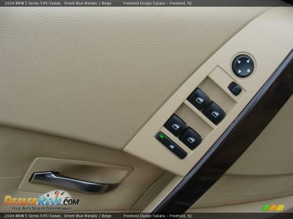 2004 BMW 5 Series 545i Sedan Orient Blue Metallic / Beige Photo #13