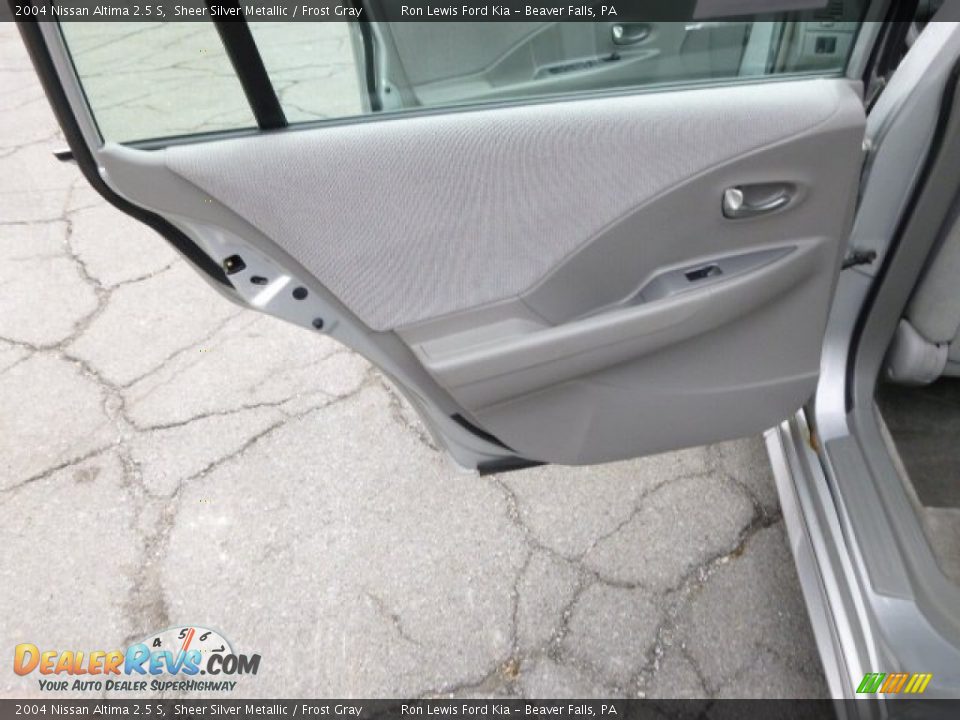 2004 Nissan Altima 2.5 S Sheer Silver Metallic / Frost Gray Photo #13