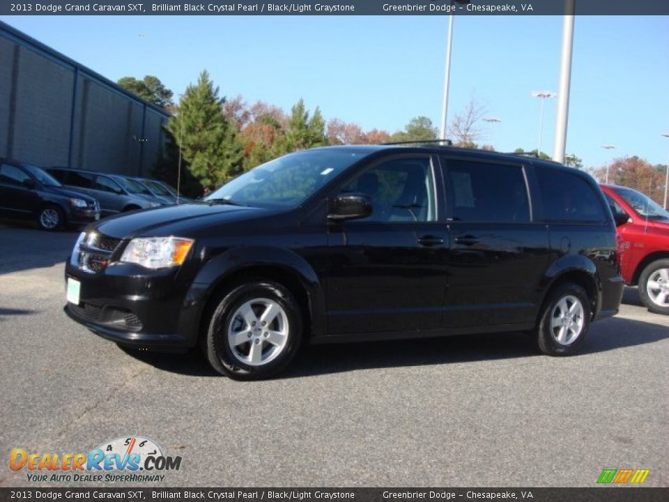 2013 Dodge Grand Caravan SXT Brilliant Black Crystal Pearl / Black/Light Graystone Photo #10