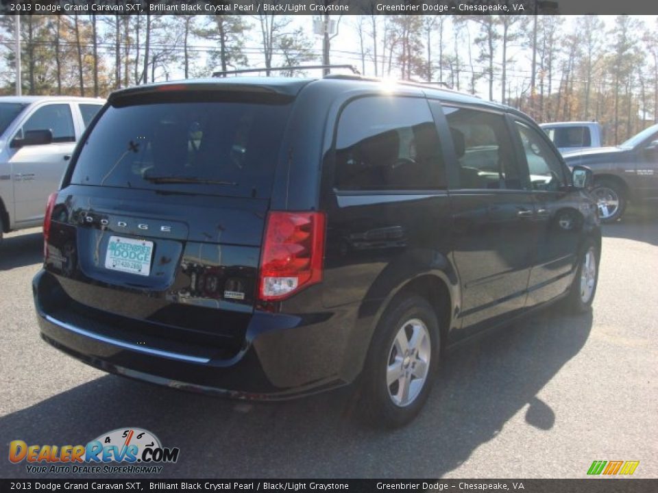 2013 Dodge Grand Caravan SXT Brilliant Black Crystal Pearl / Black/Light Graystone Photo #13