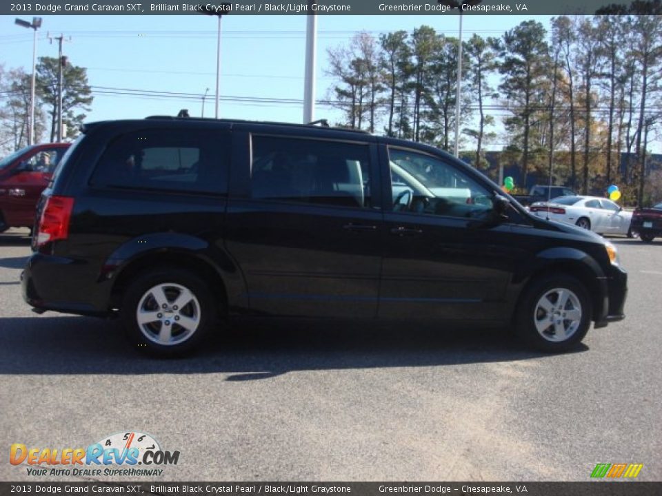 2013 Dodge Grand Caravan SXT Brilliant Black Crystal Pearl / Black/Light Graystone Photo #14