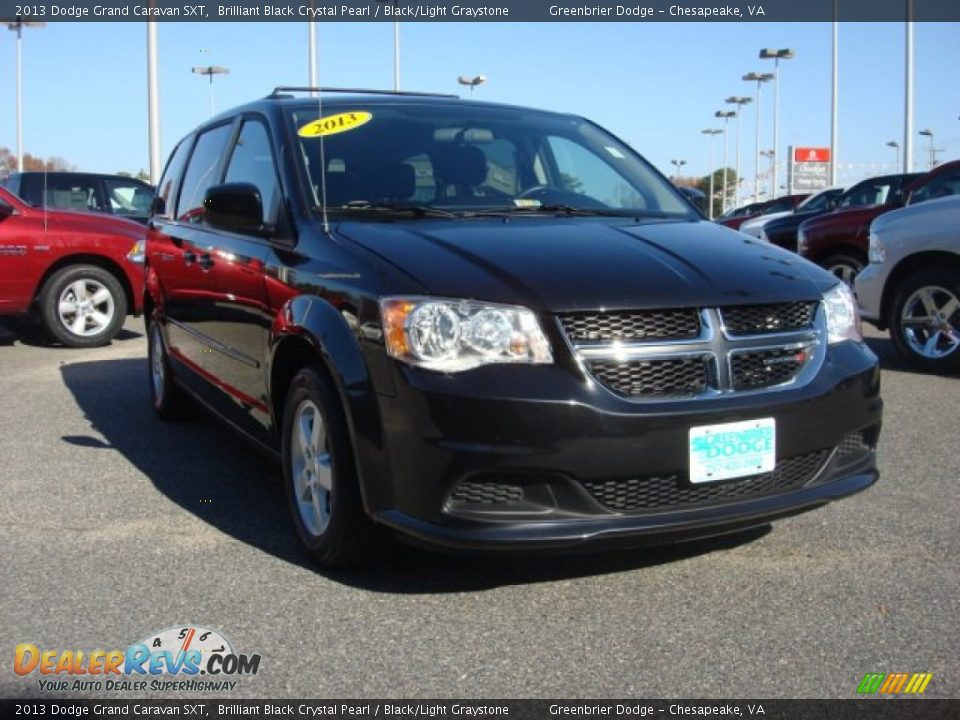 2013 Dodge Grand Caravan SXT Brilliant Black Crystal Pearl / Black/Light Graystone Photo #16
