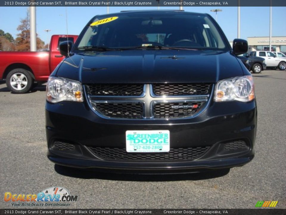 2013 Dodge Grand Caravan SXT Brilliant Black Crystal Pearl / Black/Light Graystone Photo #17