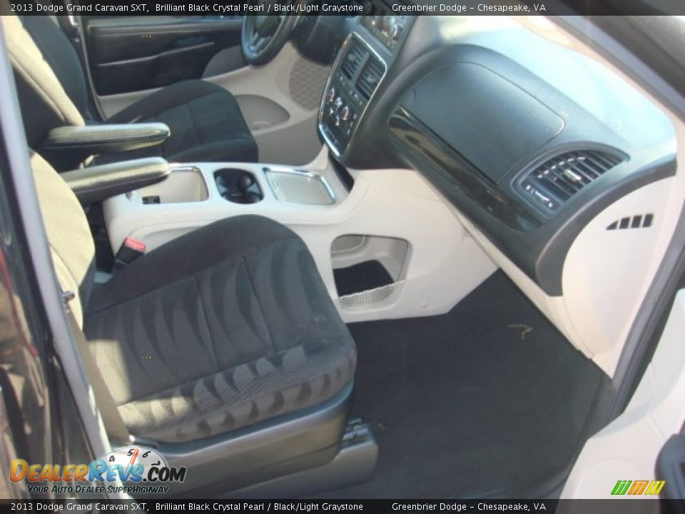 2013 Dodge Grand Caravan SXT Brilliant Black Crystal Pearl / Black/Light Graystone Photo #21