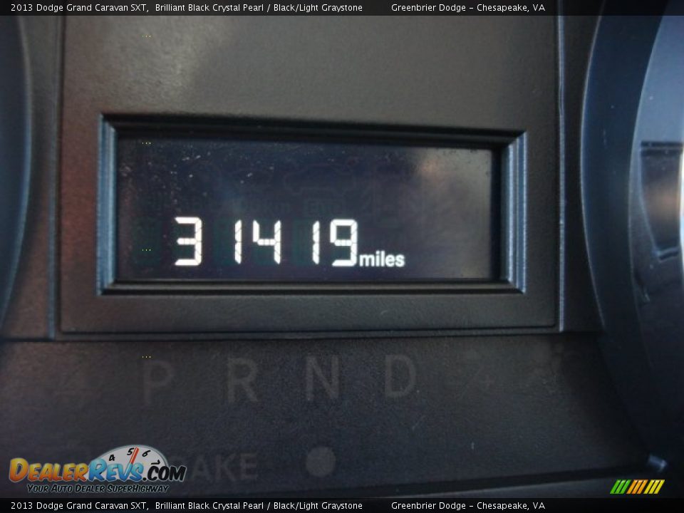 2013 Dodge Grand Caravan SXT Brilliant Black Crystal Pearl / Black/Light Graystone Photo #25