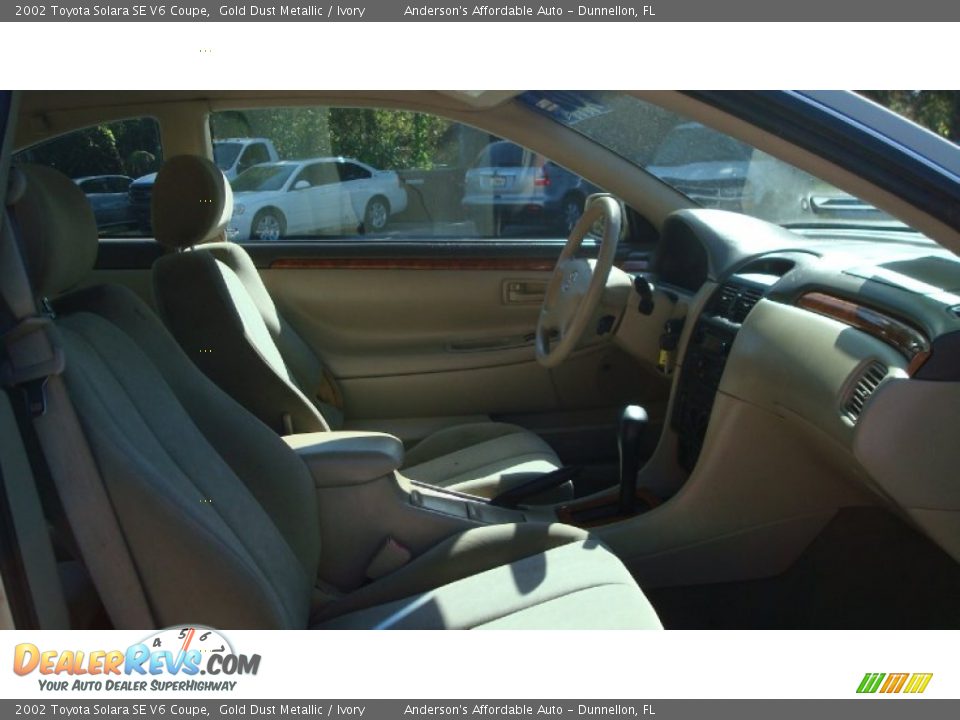 2002 Toyota Solara SE V6 Coupe Gold Dust Metallic / Ivory Photo #16