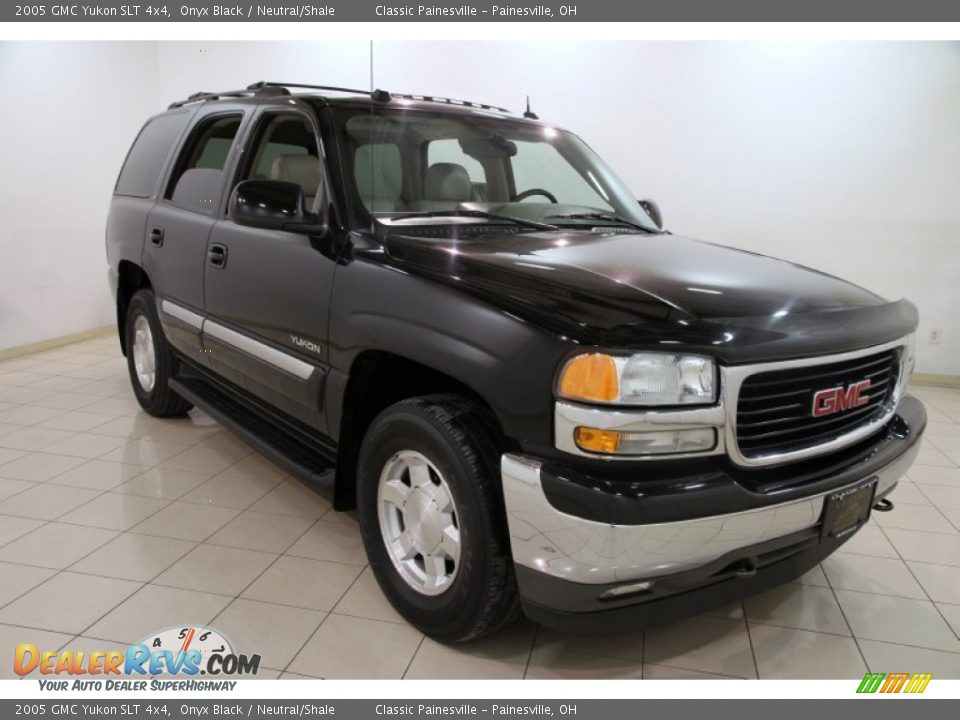 2005 GMC Yukon SLT 4x4 Onyx Black / Neutral/Shale Photo #1