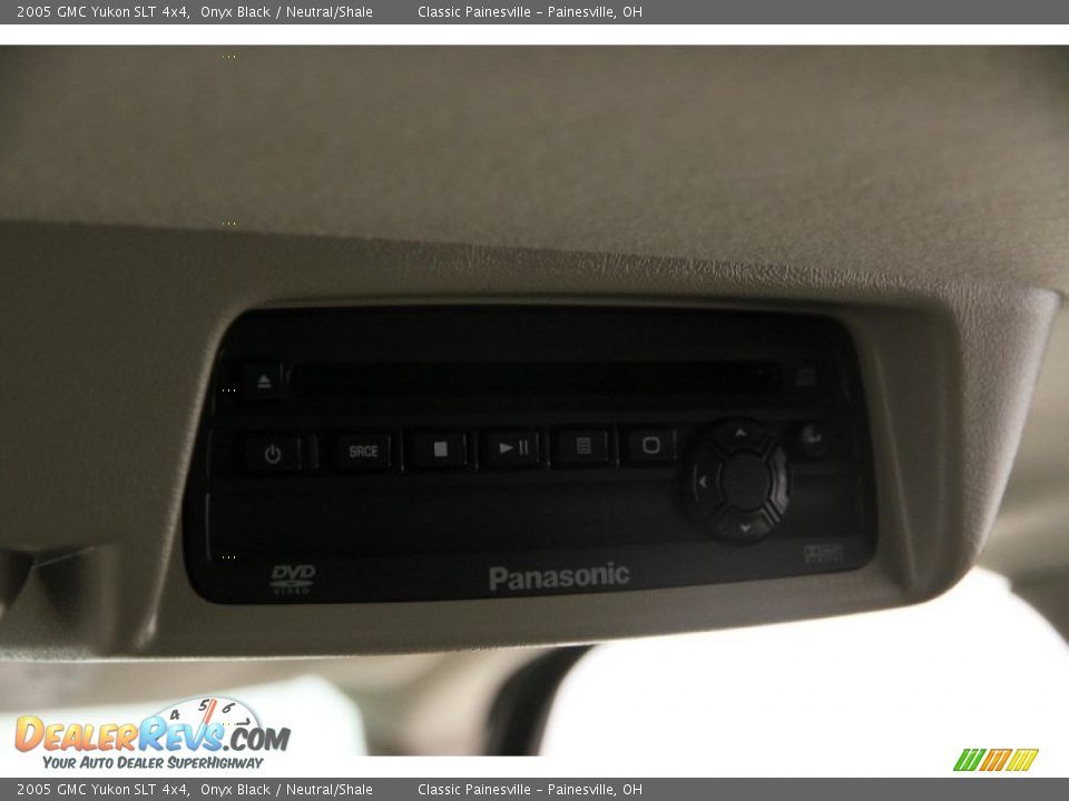 2005 GMC Yukon SLT 4x4 Onyx Black / Neutral/Shale Photo #18