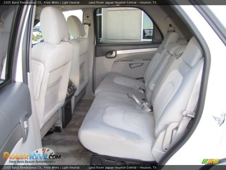 2005 Buick Rendezvous CX Frost White / Light Neutral Photo #4