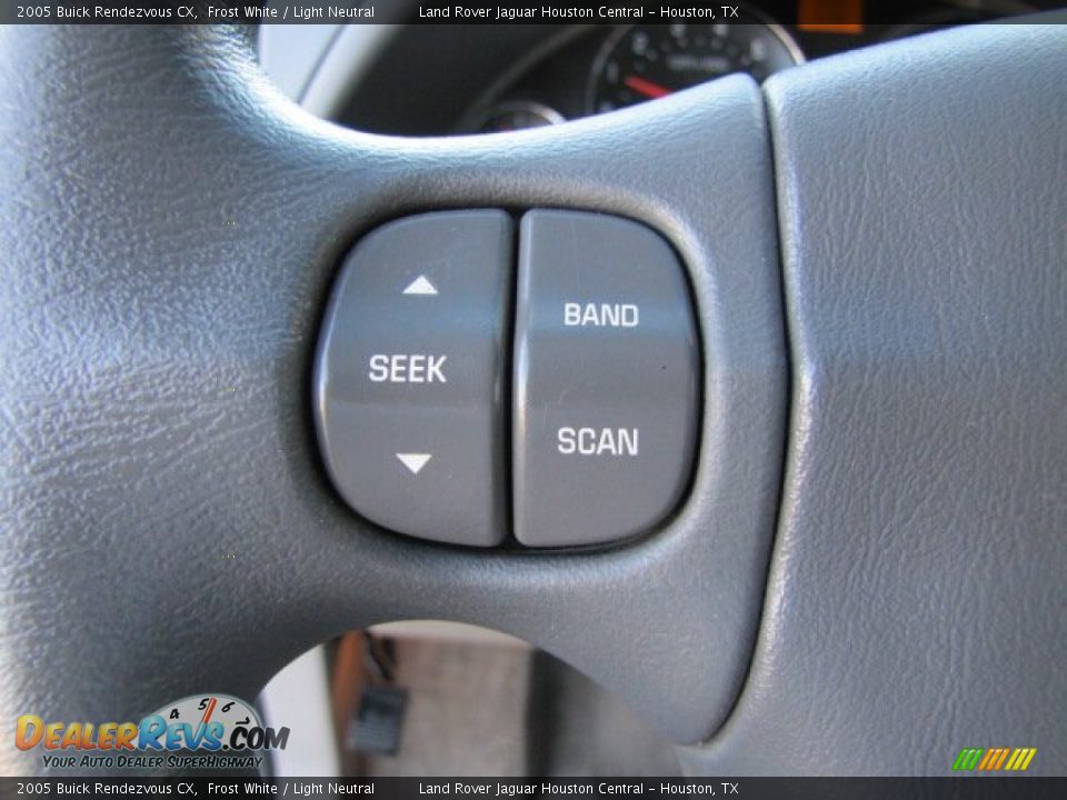 2005 Buick Rendezvous CX Frost White / Light Neutral Photo #15