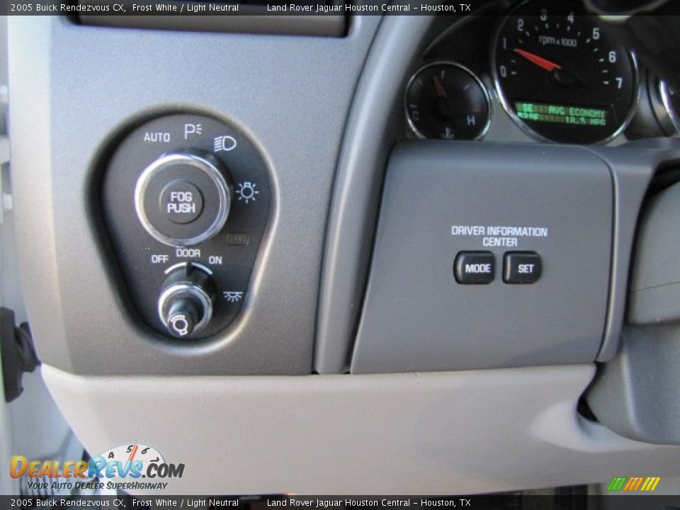 2005 Buick Rendezvous CX Frost White / Light Neutral Photo #36