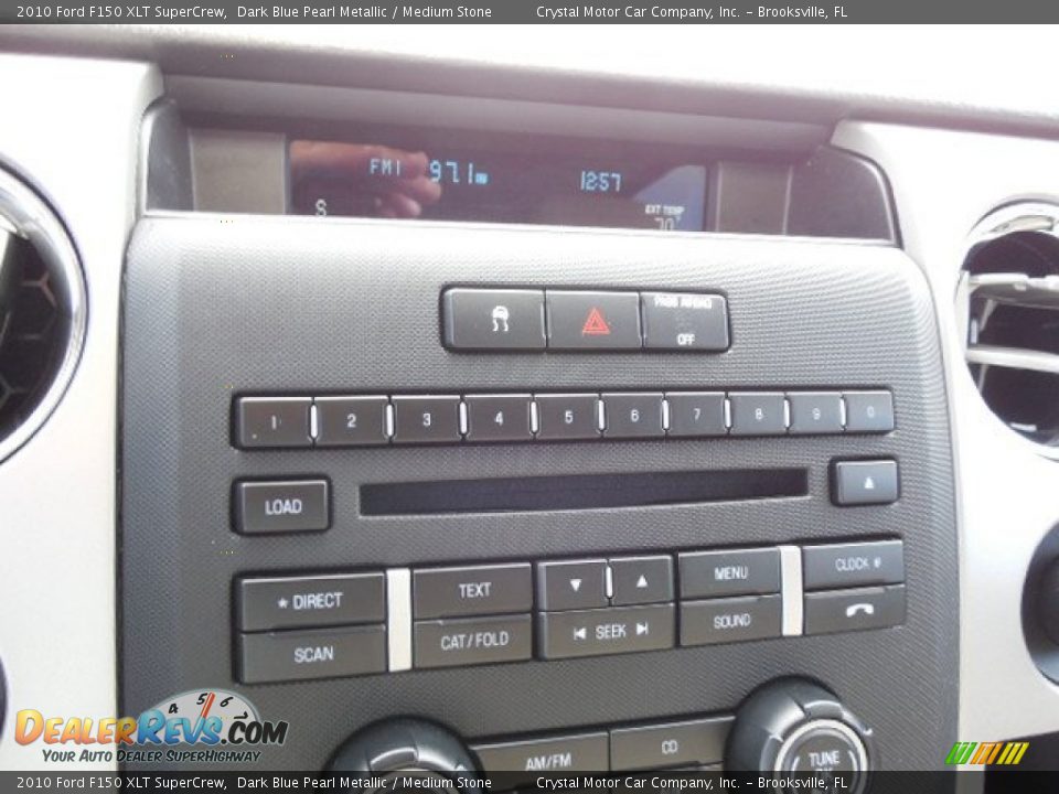 2010 Ford F150 XLT SuperCrew Dark Blue Pearl Metallic / Medium Stone Photo #19
