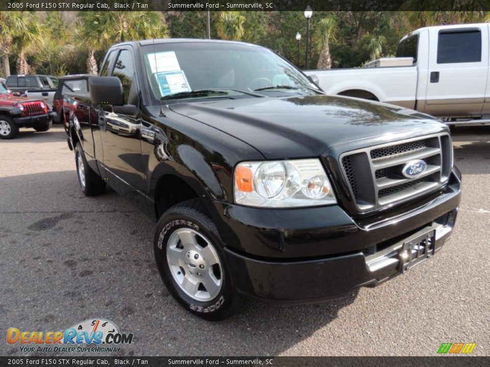 2005 Ford F150 STX Regular Cab Black / Tan Photo #1
