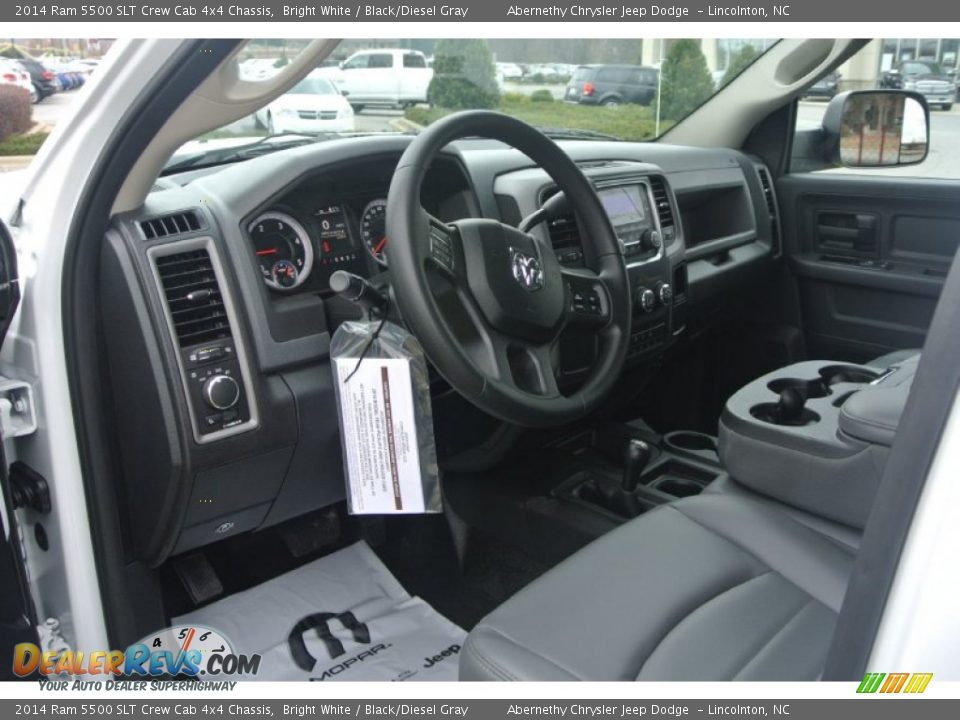 2014 Ram 5500 SLT Crew Cab 4x4 Chassis Bright White / Black/Diesel Gray Photo #22