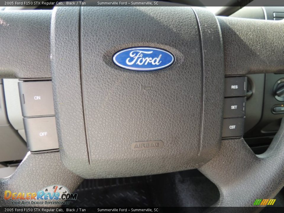 2005 Ford F150 STX Regular Cab Black / Tan Photo #16
