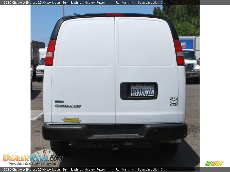 2010 Chevrolet Express 2500 Work Van Summit White / Medium Pewter Photo #5